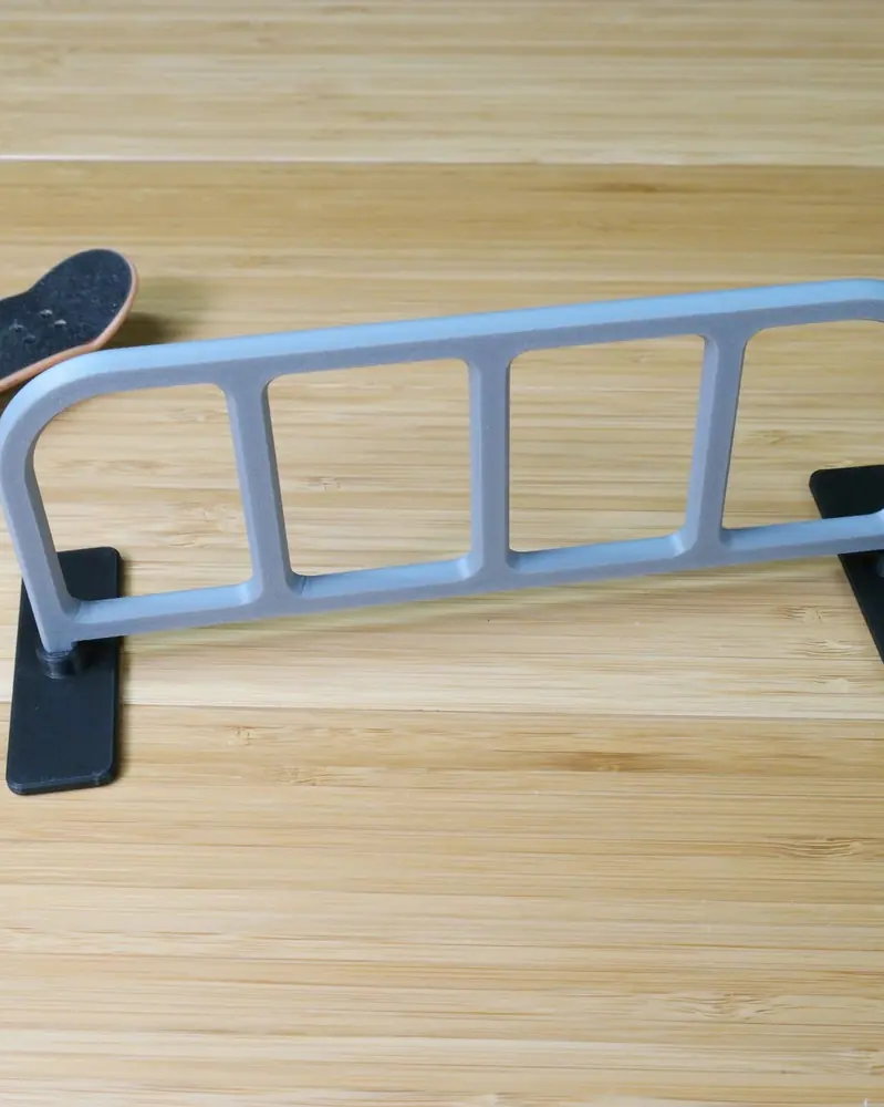 Baranda de fingerboard impresa en 3D, en gris